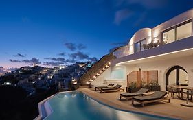Olvos Luxury Suites Oia Santorini